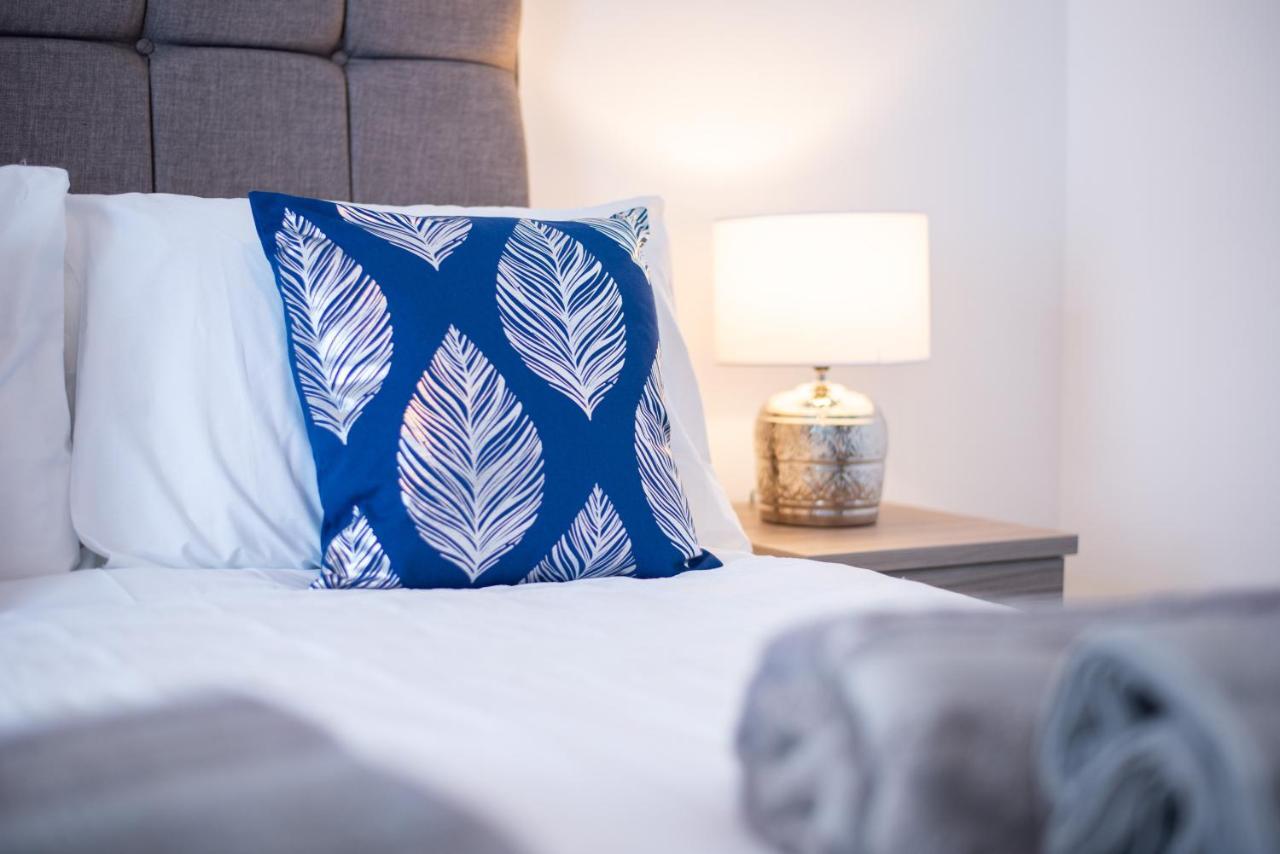 Free Parking, Spacious Rooms, Smart Tv'S All Rooms Swansea Exterior photo